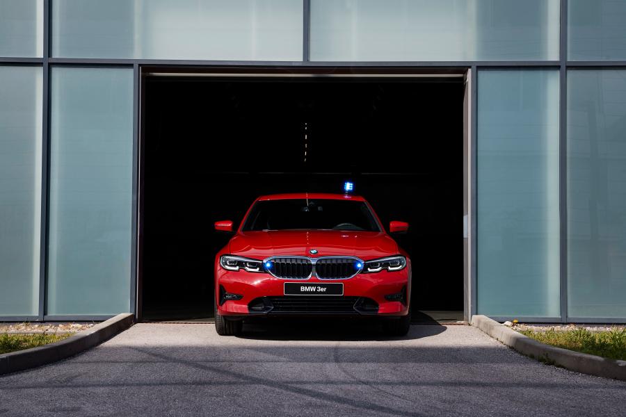  BMW 320d xDrive Sondersignalanlage (G20) 2019 года  (фото 5 из 10)